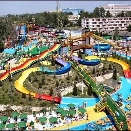 Iarina Ap Decomandat 2 Cam Sat Vacanta Mamaia Konstanca